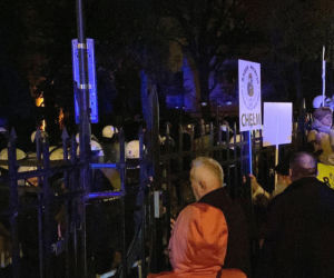 Nowe informacje w sprawie wydarzeń przed TK. Policja ujawniła, kto zwrócił się o pomoc