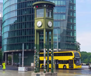 Zegar z sygnalizatorem na Potsdamer Platz