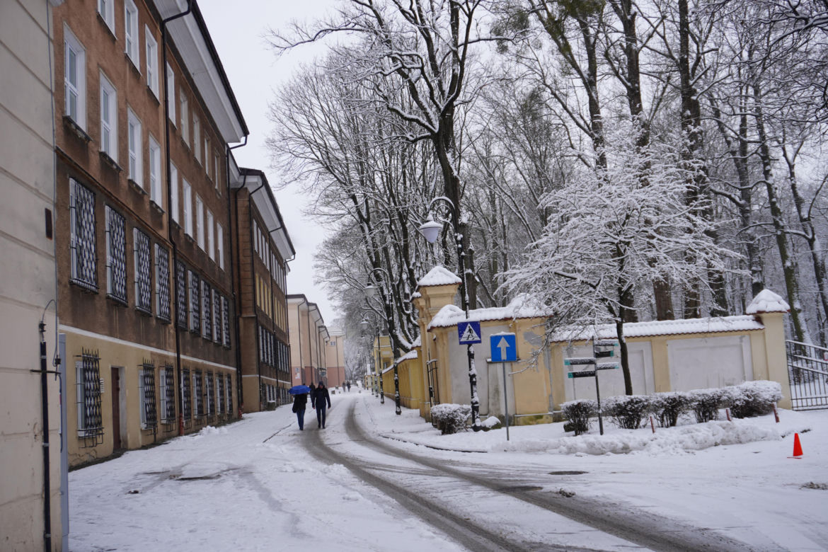 Białystok pod śniegiem. Tak prezentuje się zasypana stolica Podlasia