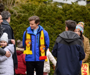Barwy szczęścia, odc. 2083 po wakacjach 2019. ksiądz Tadeusz (Jakub Mróz), Piotr (Piotr Walawski)
