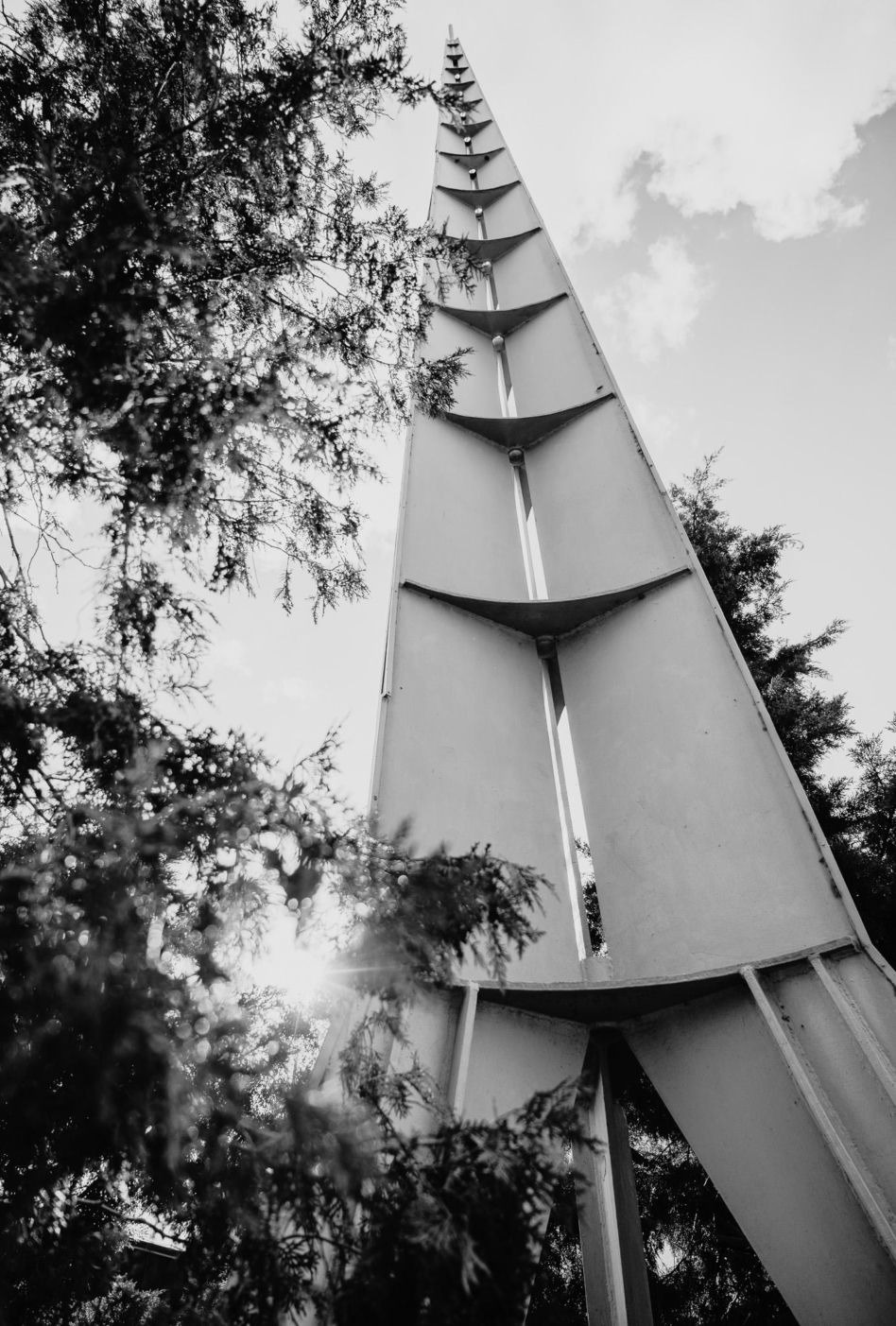 Szlak Konińskiego Modernizmu - zobacz zdjęcia architektury i sztuki Nowego Konina