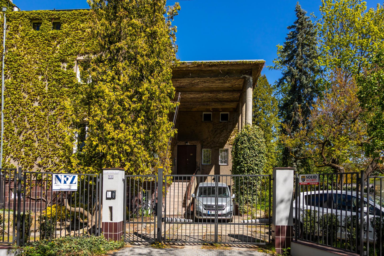 Willa Rakowiczów przy Czarnieckiego 53 w Warszawie