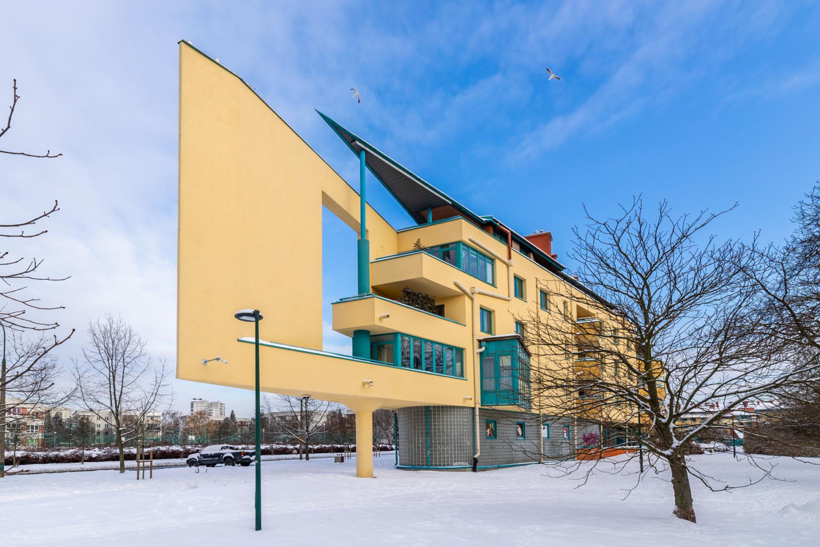 Budynki mieszkalno-usługowe przy ul. Bażantarni, Warszawa