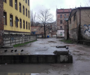 Wiele wrocławskich podwórek czeka na remont