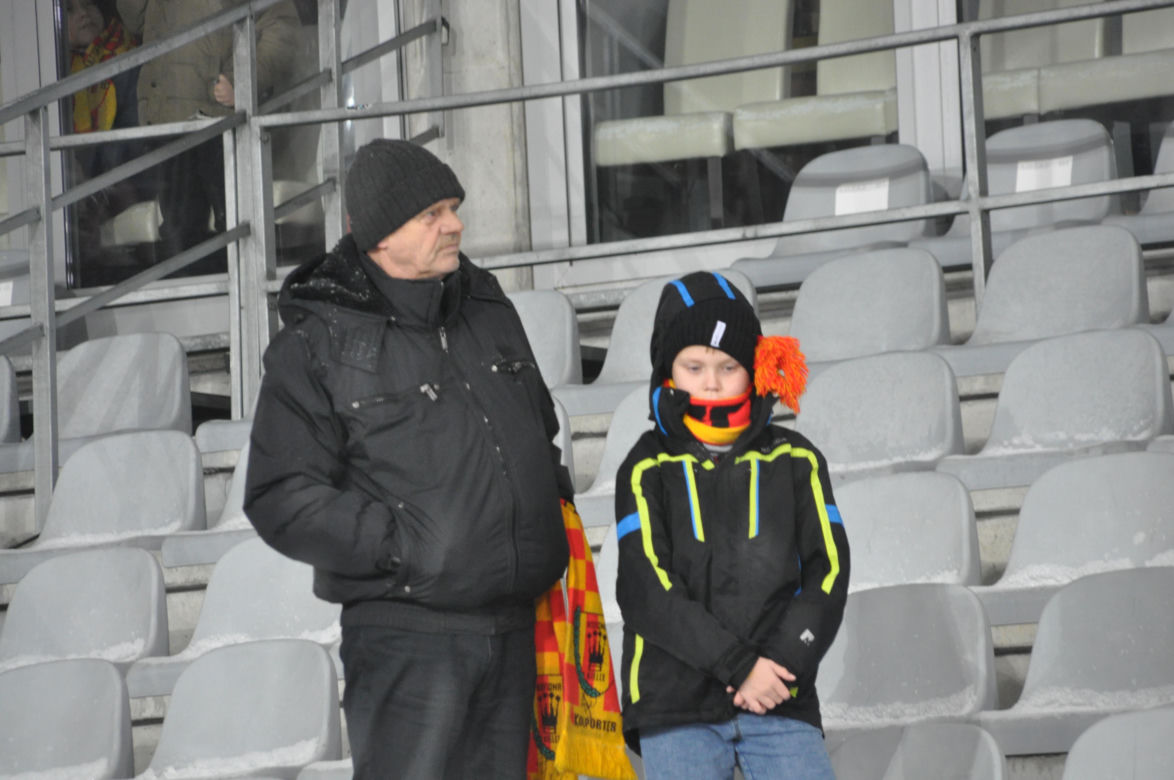 Korona Kielce - Lech Poznań. Zdjęcia kibiców na Suzuki Arenie