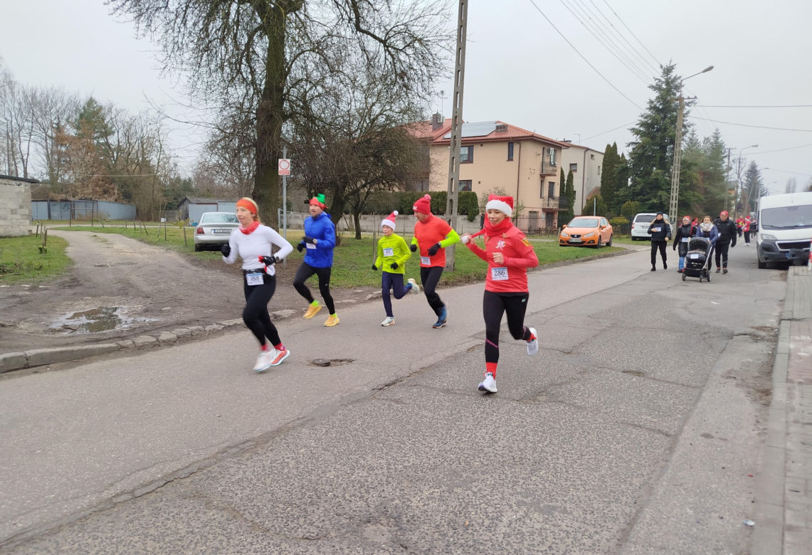 7. Charytatywny Bieg Mikołajkowy z Dwójką w Siedlcach 2025