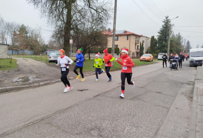 7. Charytatywny Bieg Mikołajkowy z Dwójką w Siedlcach 2025