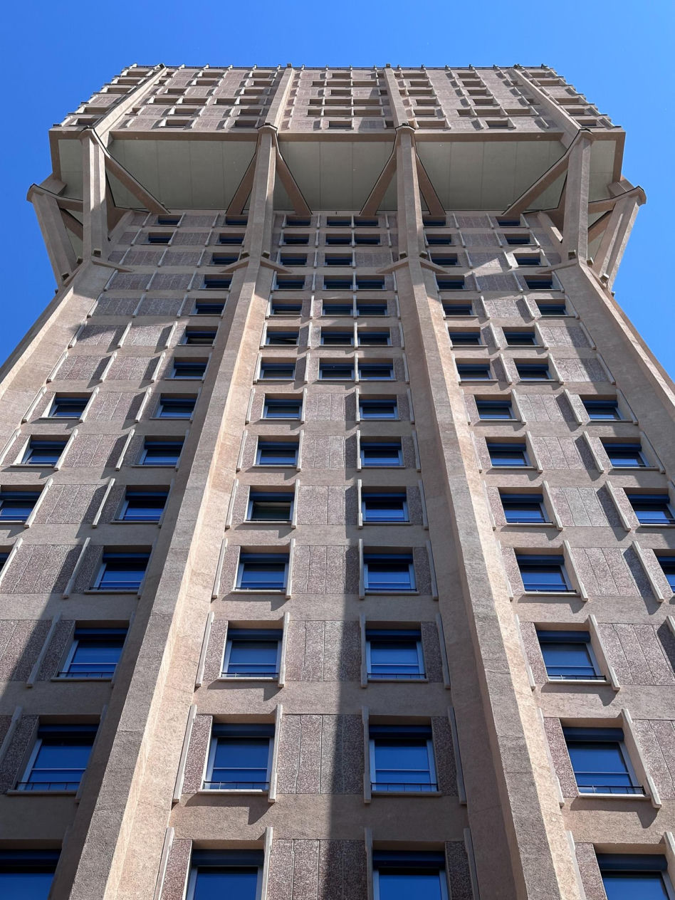 Torre Velasca w Mediolanie