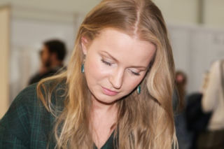 Pogodynka TVN Agnieszka Cegielska chwali się dwóją syna na świadectwie!