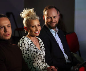 Na Wspólnej odc. 3366. Emil (Piotr Ligienza), Paweł (Grzegorz Kwiecień), Beata (Katarzyna Ptasińska)