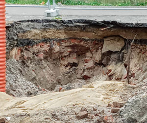 Piwnice przedwojennych kamienic pod torowiskiem tramwajowym w Szczecinie