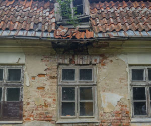 Barokowy pałac, na który rzucono klątwę. Teraz można go kupić! [ZDJĘCIA]