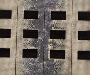 Mozaiki Wojciecha Fangora na dworcu Warszawa Śródmieście