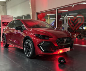 Renault Clio: Rewolucja w miejskim stylu! Ikona  w nowej odsłonie