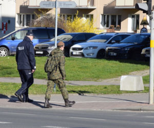 Patrol policji i wojska w Elblągu 2