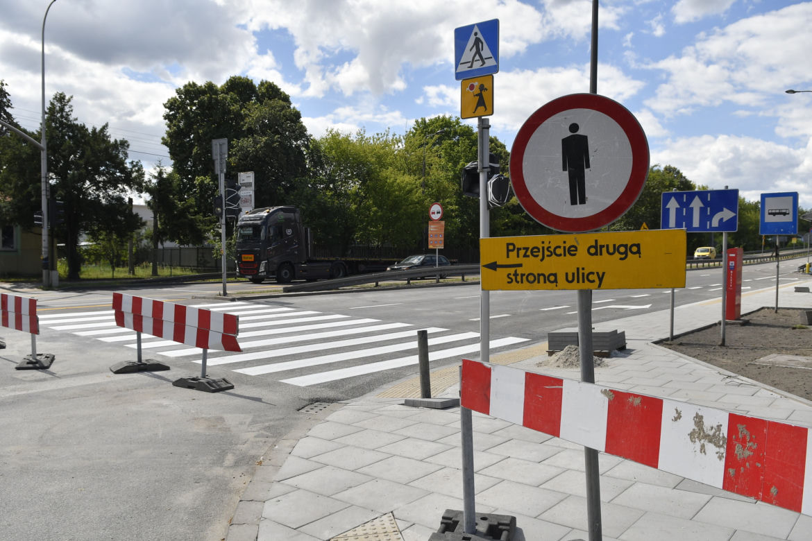 Najgorsza trasa do Warszawy wyremontowana. Kierowcy jadą nową Czecha i Traktem Brzeskim