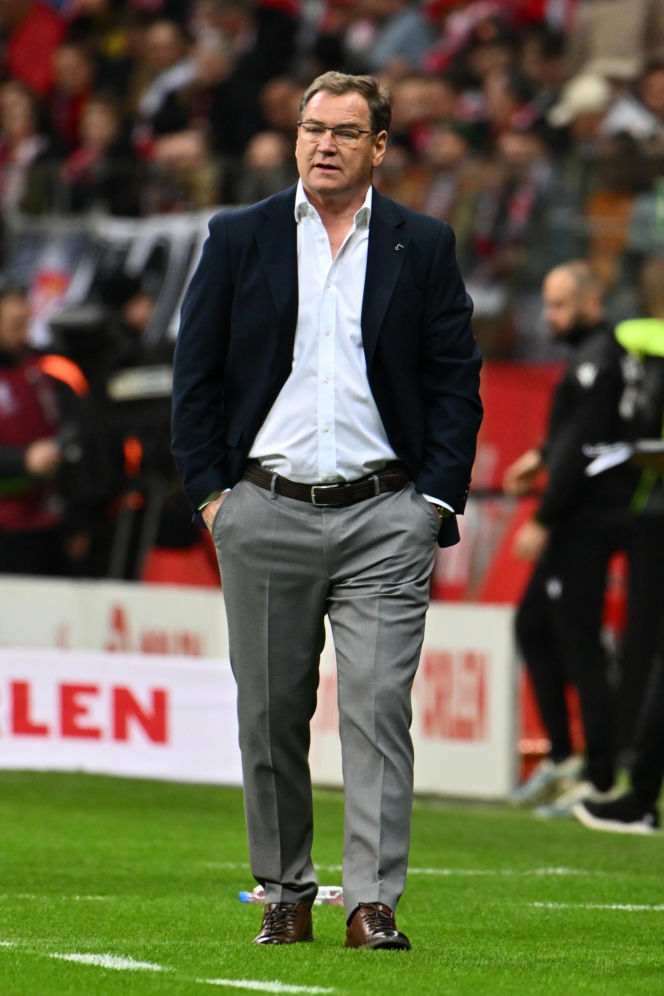 Barażowy mecz półfinałowy o awans do piłkarskich mistrzostw świata z Albanią