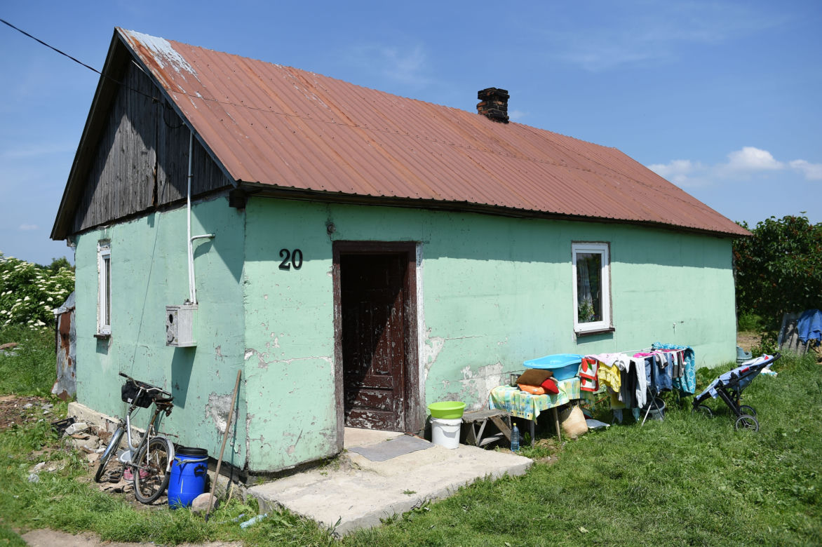 Nasz nowy dom 151 Ciechlin - metamorfoza