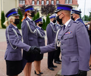 Ślubowanie policjantów w Bydgoszczy. Zdjęcia z uroczystości