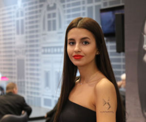 Dziewczyny z Motor Show Poznań 2016