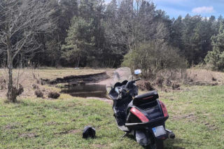 Szalony pościg za 16-latkiem. Gdy skończyła się droga, wskoczył do rzeki