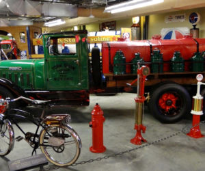 Muzeum motoryzacji Heritage Park Historical Village w Calgary