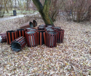 Wronoodporne kosze na śmieci na warszawskich ulicach [3]