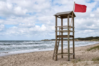 Sinice Chałupy. Czy można się kąpać w Chałupach 09.07? Flaga, warunki pogodowe