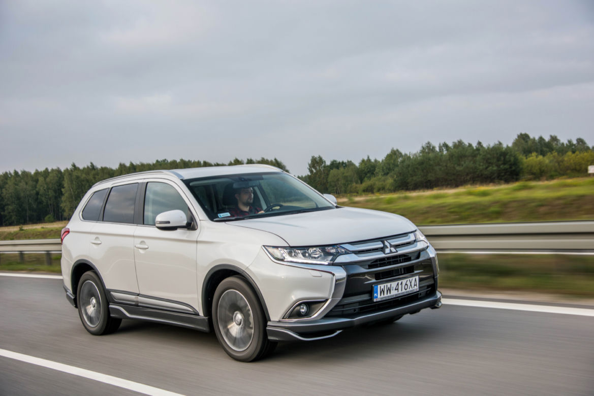 Mitsubishi Outlander lifting 2015