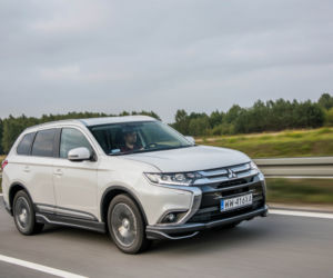 Mitsubishi Outlander lifting 2015