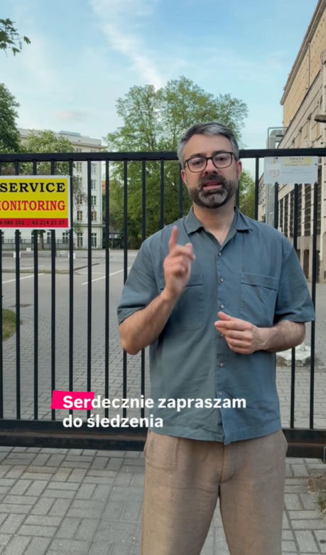 Radny chce oddać mieszkańcom parking przed urzędem dzielnicy. „Więcej szkody niż pożytku”