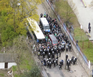 14 osób zatrzymanych po meczu Pogoń Szczecin - Lechia Gdańsk