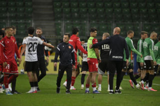 Legia - Widzew: awantura podczas meczu