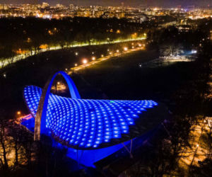Spektakularna iluminacja Teatru Letniego w Szczecinie