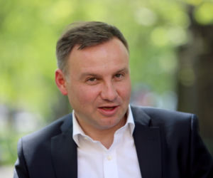 WAŁĘSA OBIECAŁ 100 MILIONÓW! A ONI CO?