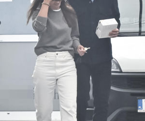 Marcin Mroczek z dziewczyną w cukierni