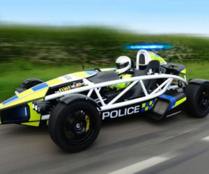 Ariel Atom PL jako radiowóz brytyjskiej policji