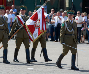 3 MAJA: Biało-czerwone flagi i polonez. Tak świętował Lublin