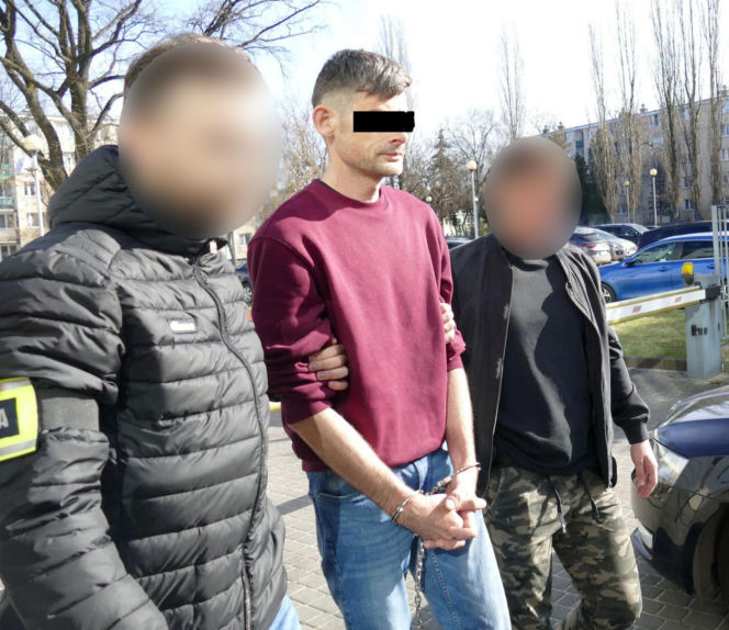 42-latek wtargnął do fabryki Gillette i strzelił do byłego szefa. Odpowie za usiłowanie zabójstwa