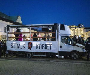 Marsze w całej Polsce! Kobiety żądają legalnej aborcji. „To nie jest koniec walki”