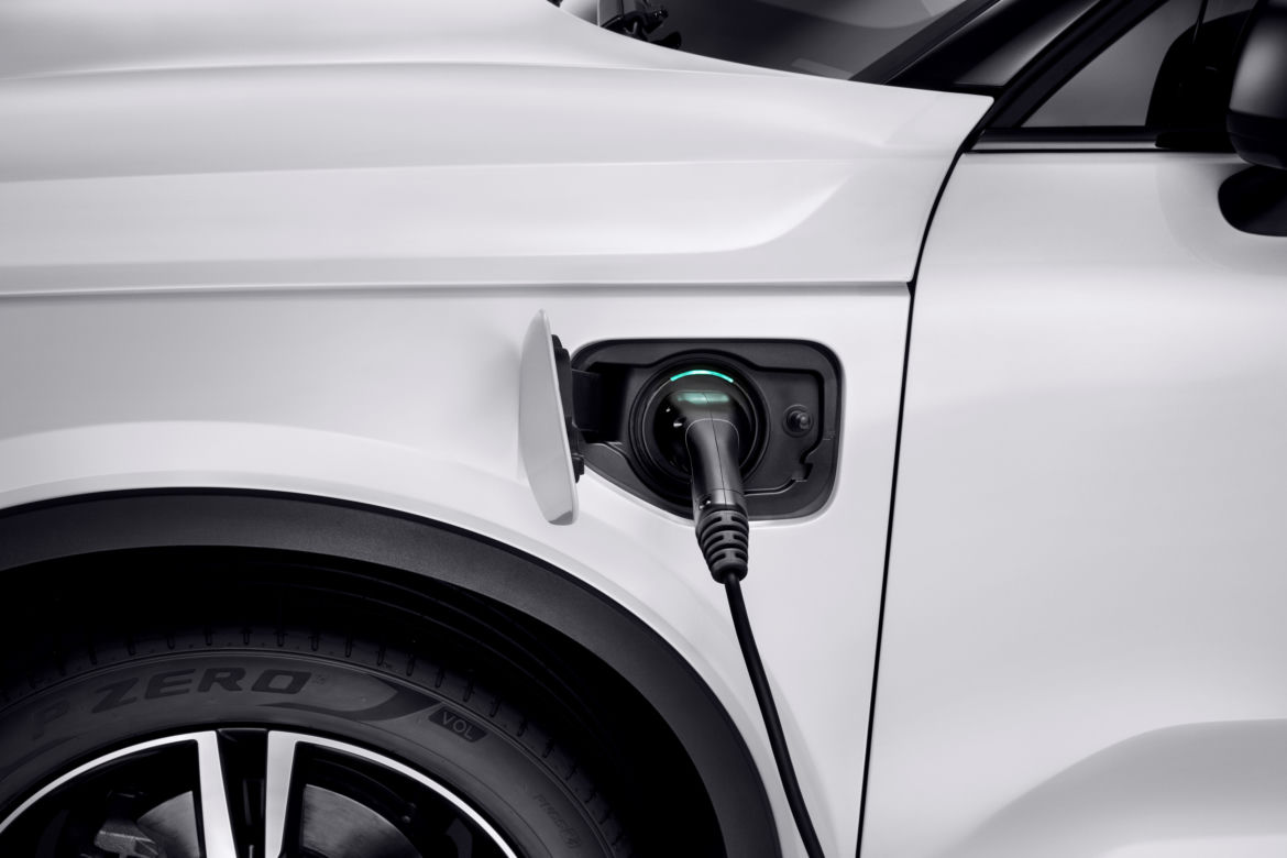 Volvo XC40 Recharge T5
