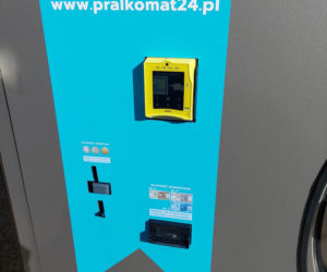 Pierwszy pralkomat w Mysłowicach już stoi. Brudy pierzemy w plenerze