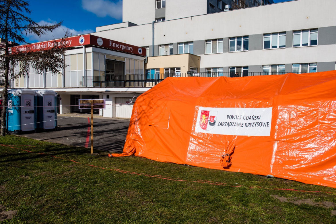 Koronawirus w Trójmieście. Wstrzymane przyjęcia ciężarnych w szpitalu na Zaspie w Gdańsku