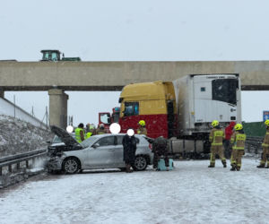 Karambol na A4! Osiem aut rozbitych, autostrada zablokowana