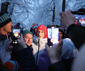 Kacper Tomasiak powitany po IO w rodzinnych stronach