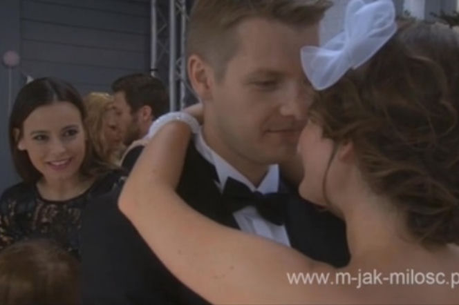 M jak miłość po wakacjach 2014. Ala (Olga Frycz), Paweł Zduński (Rafał Mroczek), Magda (Anna Mucha)
