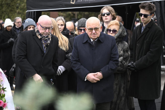 Bożena Dykiel spoczęła na Powązkach Wojskowych