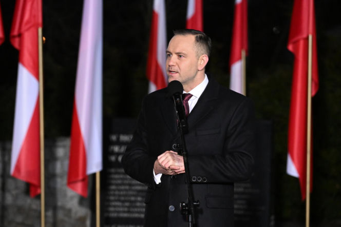 Prezydent Nawrocki w Gdyni: zdrajcy i komuniści strzelali do ludzi