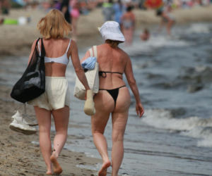 Ewa Skibińska na plaży