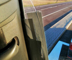 94-tonowy transport. Bez zezwolenia, na zdartych oponach i z szeregiem innych naruszeń